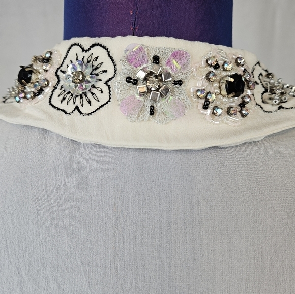 Milly 100% Silk Cream Sleeveless Blouse Jeweled‎ Collar Size 0 Women's D64 - Picture 9 of 14